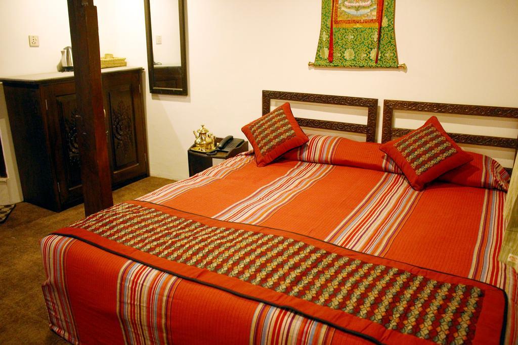 Temple House Hotel Kathmandu Ngoại thất bức ảnh