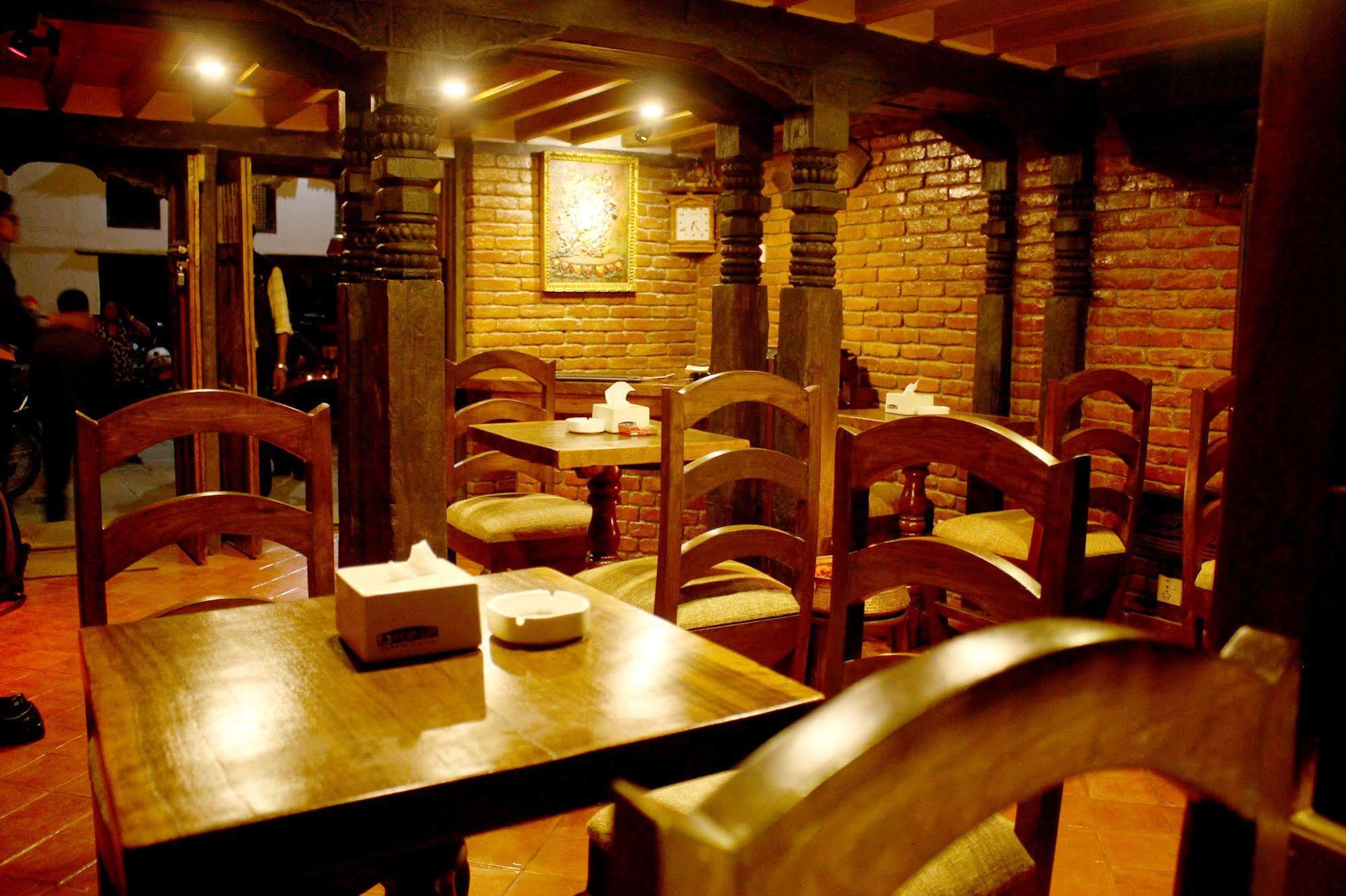 Temple House Hotel Kathmandu Ngoại thất bức ảnh